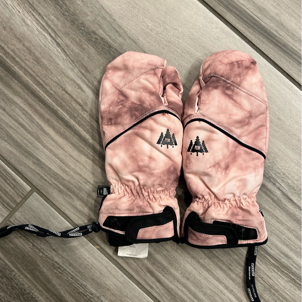 POW Girl’s Ski Gloves Size 14